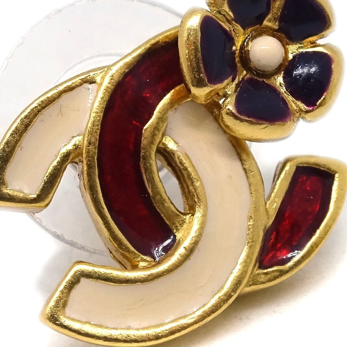 Chanel Cc Flower Piercing Earrings Gold