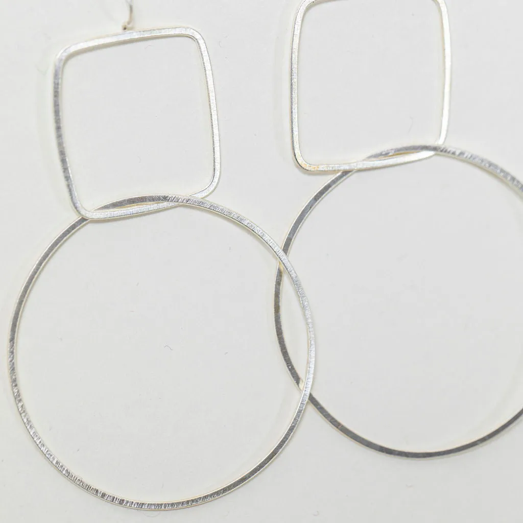 Square and circle drop earring