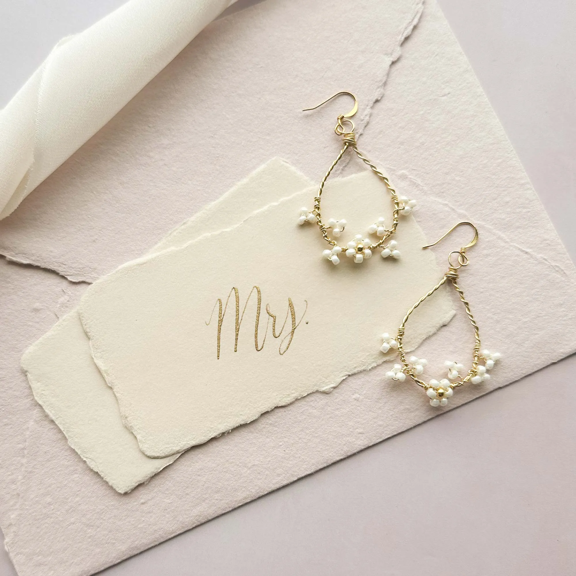 Teardrop wedding earrings - 'Flora'